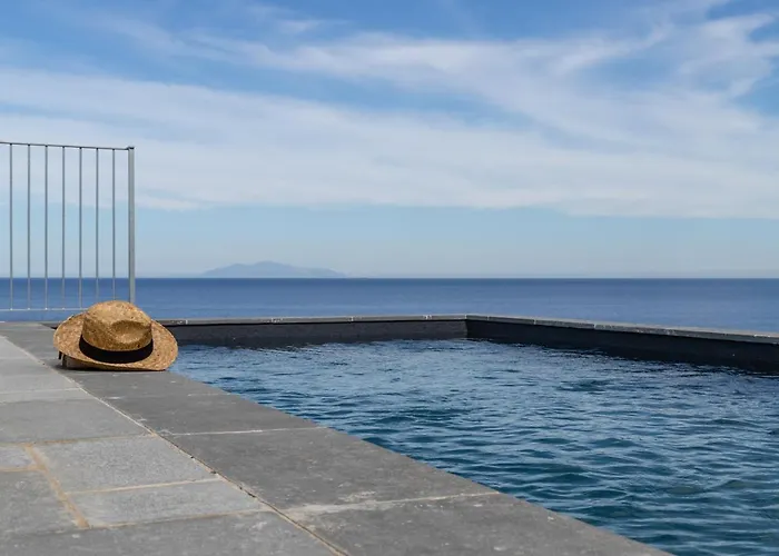 Villa Hugo, Neuve, 8 Pers, Pisc Chauffee, Brando