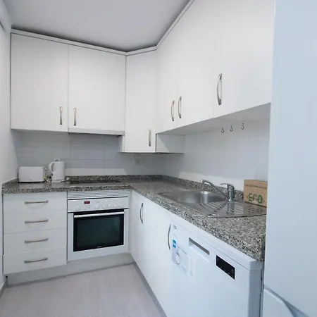 Hugo, Neuve, 8 Pers, Pisc Chauffee, *